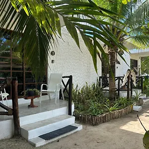 Sirenas Caribbean Isola Holbox